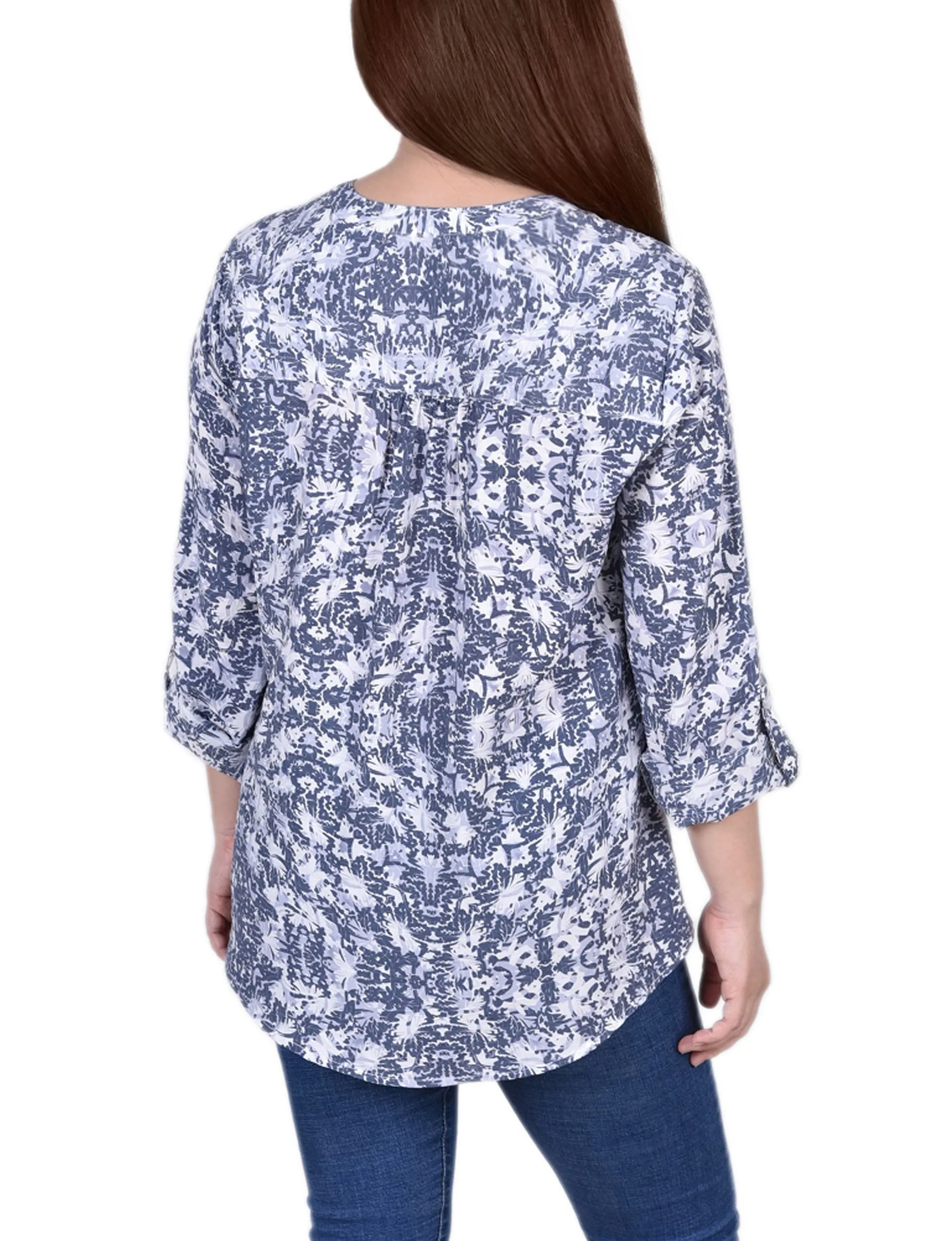 Blouse à manches 3/4 avec boutonnière enroulée