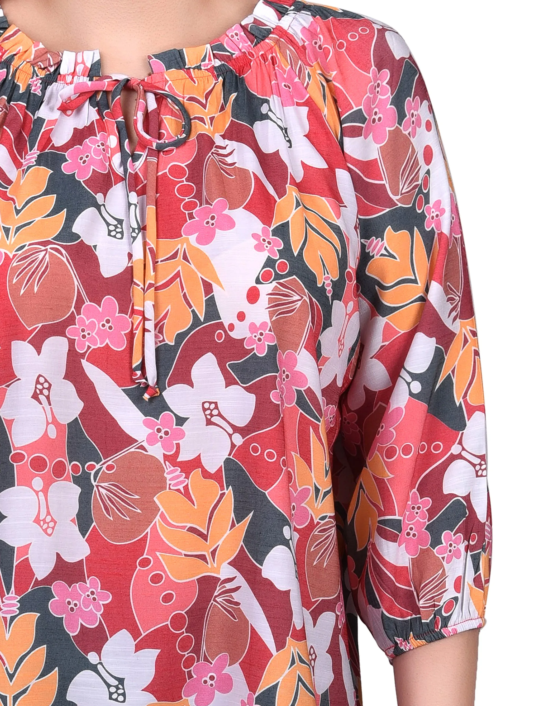 Blouse à encolure cordon avec manches 3/4