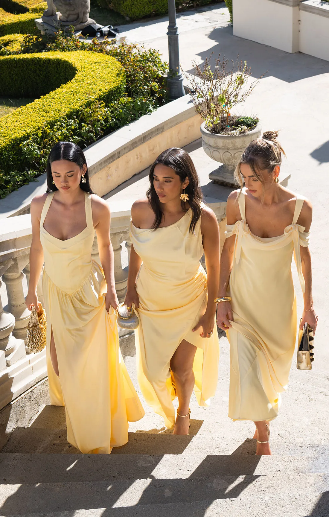 Robe longue Abigail ~ Satin luxe jaune pâle