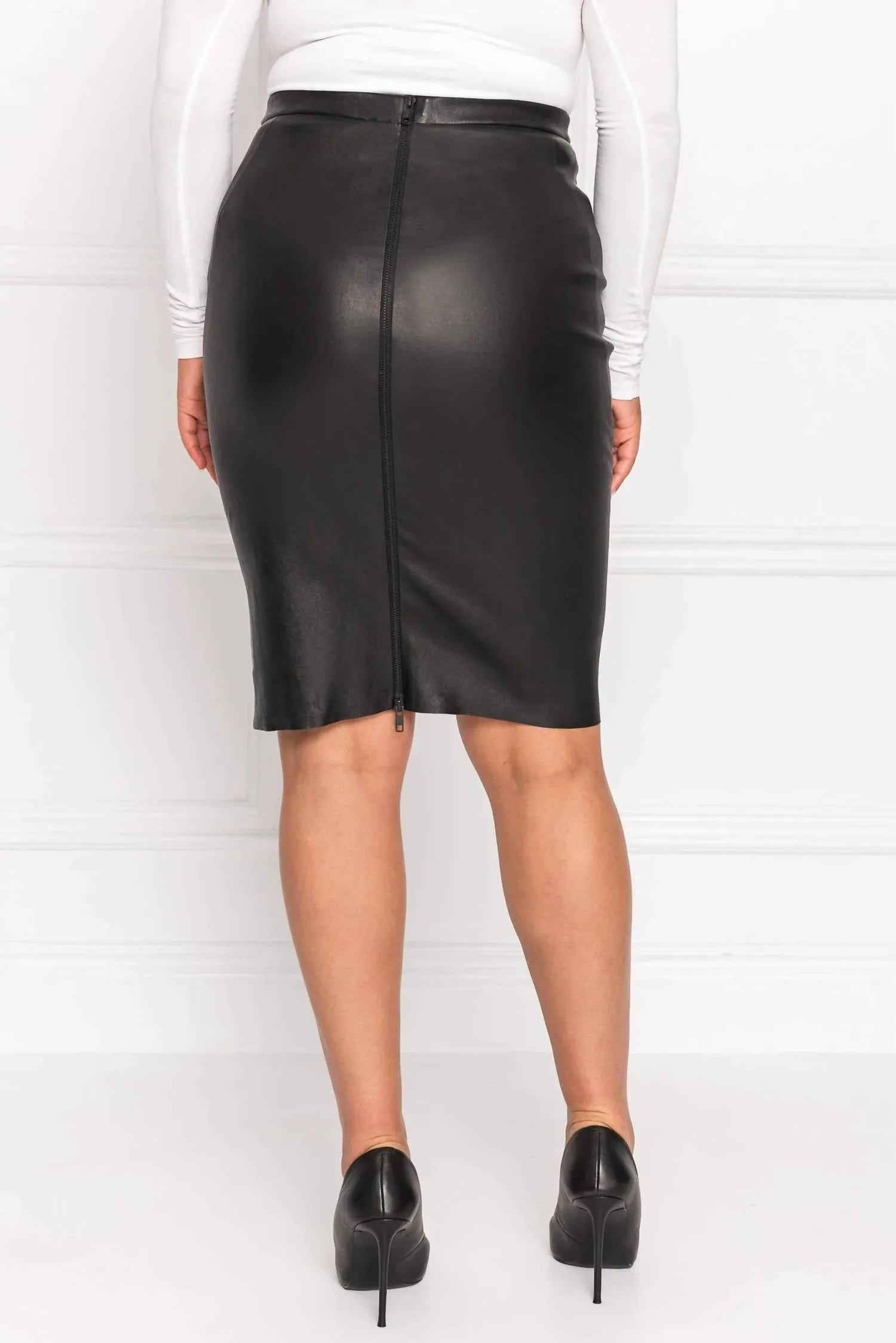 Jupe crayon en cuir Avana en noir