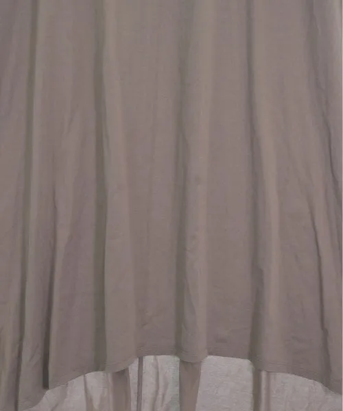 BEIGE, Robes