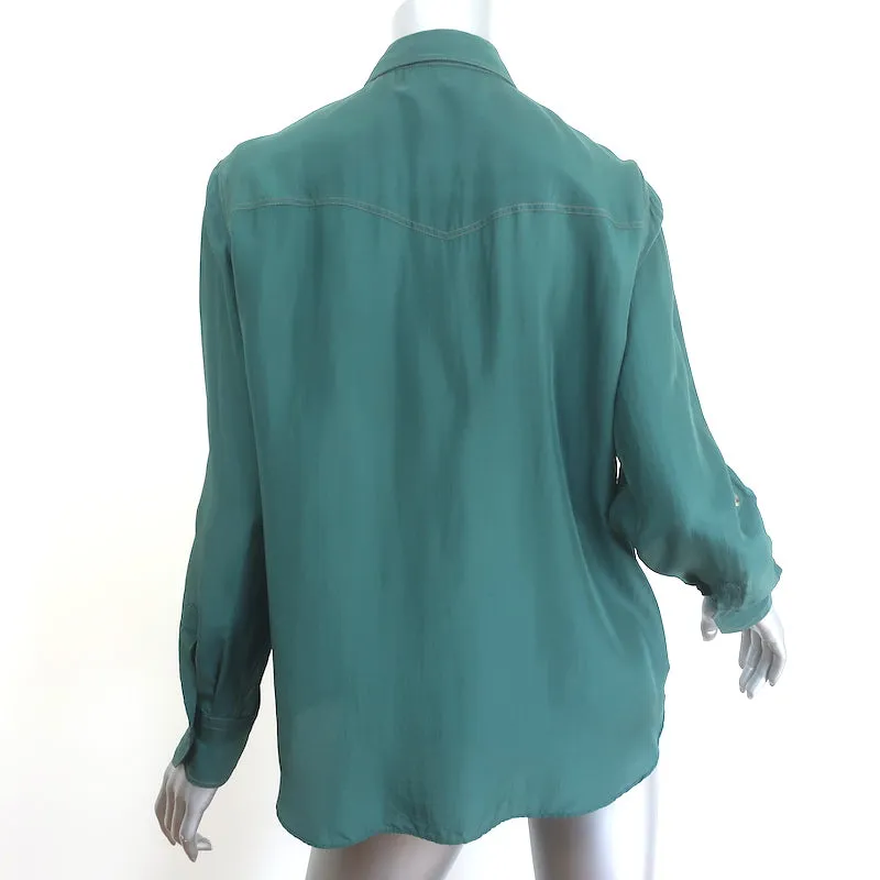 Brunello Cucinelli Chemise occidentale en soie verte Taille moyenne Blouse à manches retroussées
