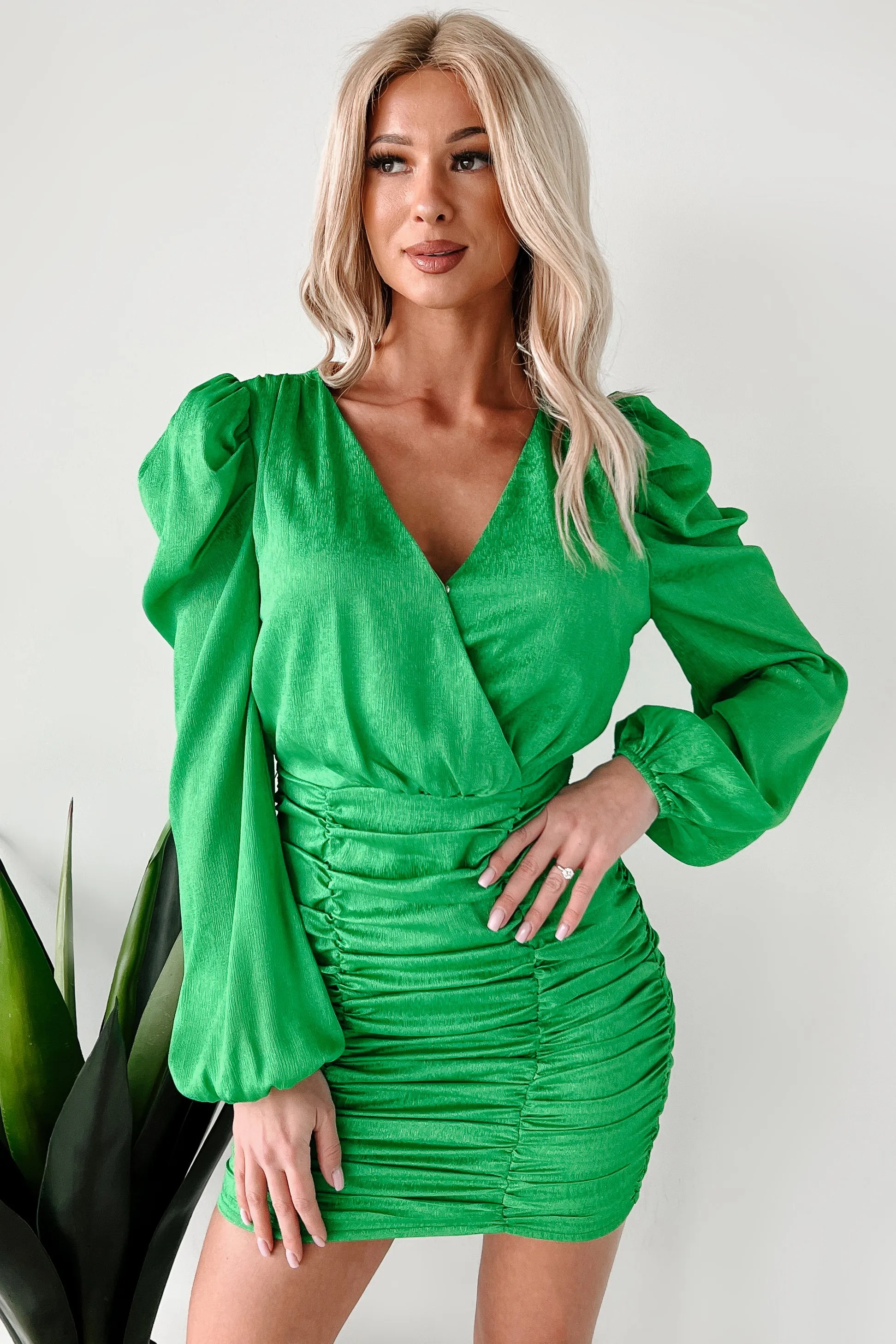 Robe mini charmante à manches ballon et ruchées pour jardin party (Vert)