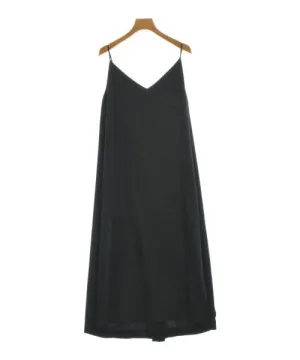D'un A Dix Dresses