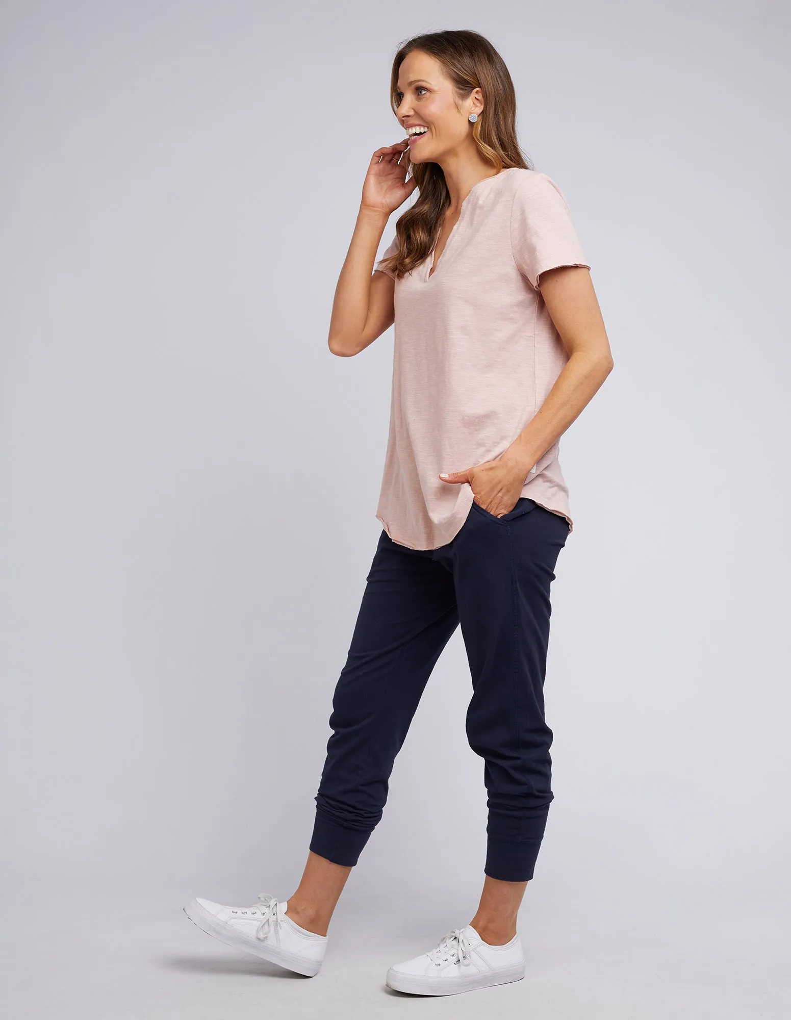 T-shirt Elm St Helens Henley Rose