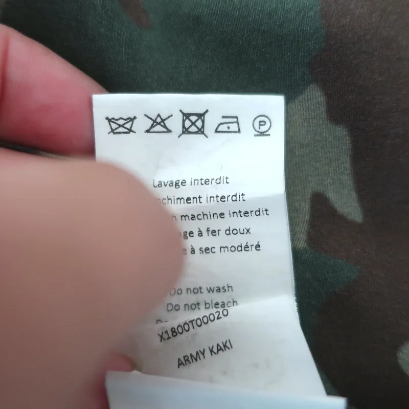 Faith Connexion Chemise à imprimé camouflage vert armée taille moyenne manches longues