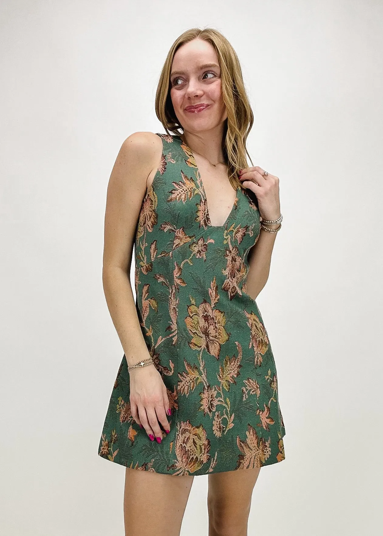 FRNCH Robe en hermine Paris