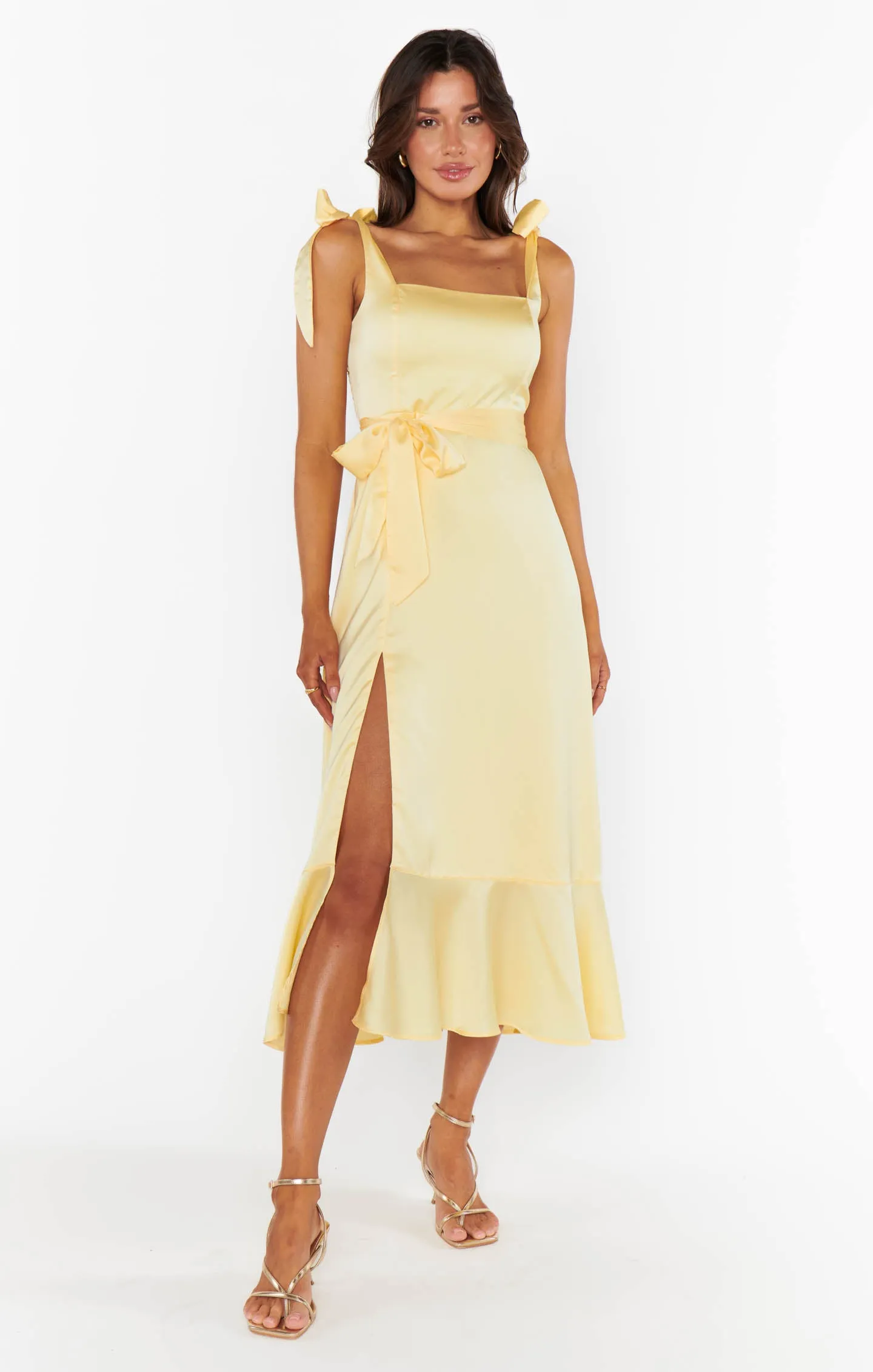 Robe midi jardin ~ Satin luxe jaune pâle
