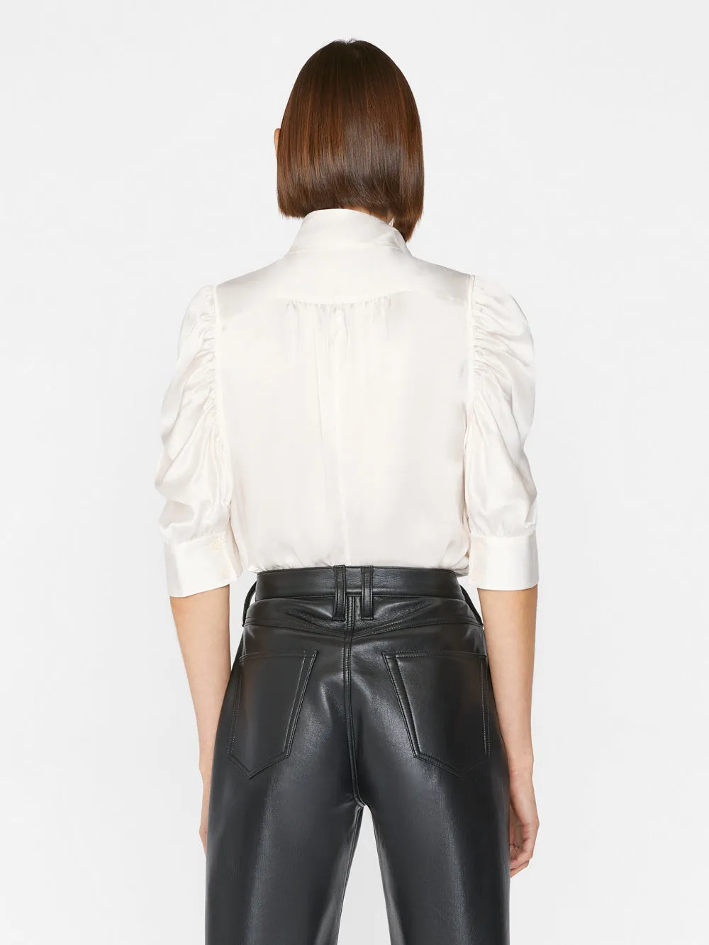 Gillian Top -- Blanc cassé brillant
