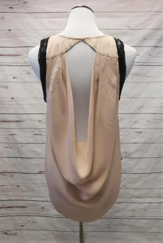 Haute Hippie Blouse Beige en Soie avec Garniture à Paillettes Taille Très Petit Dos en Col Claudine