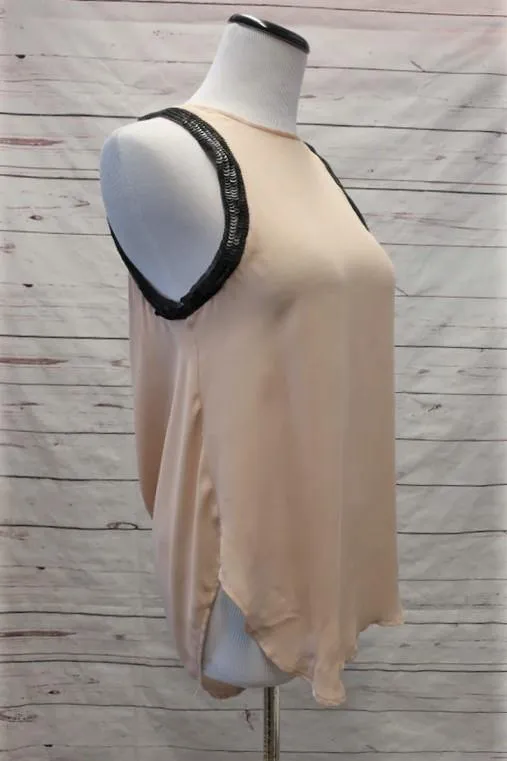Haute Hippie Blouse Beige en Soie avec Garniture à Paillettes Taille Très Petit Dos en Col Claudine