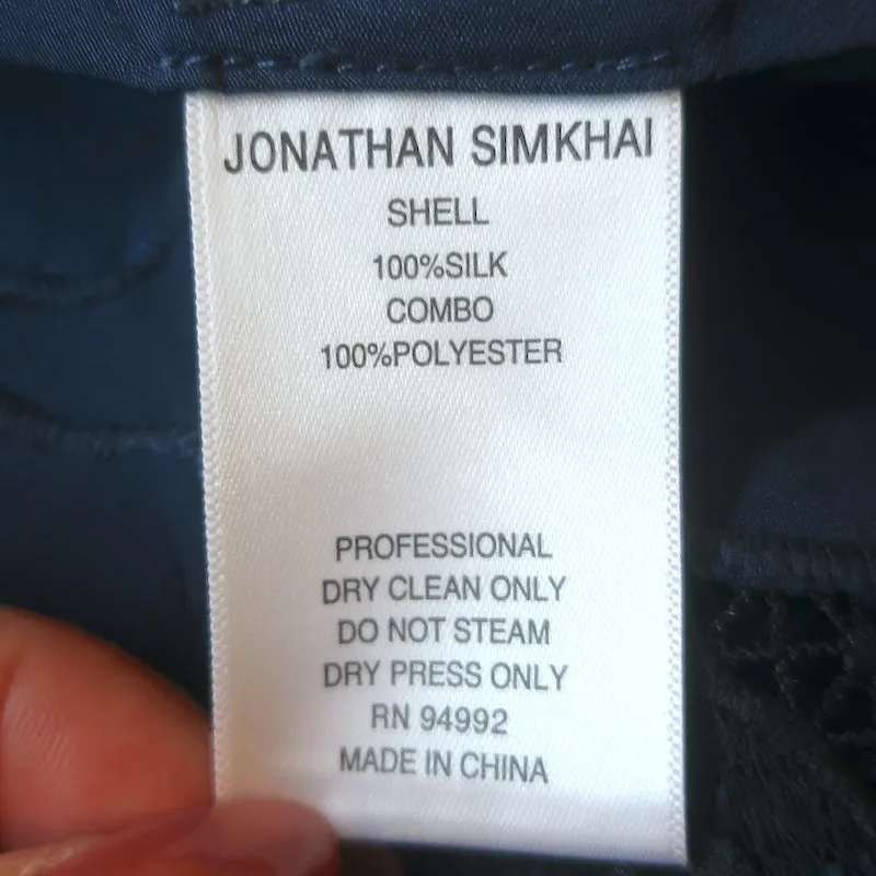 Jonathan Simkhai Blouse à panneaux en guipure découpée en soie marine/noire Taille Large