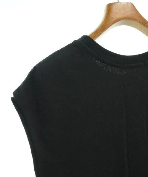 JOURNAL STANDARD Robes