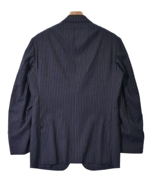 Costumes d'affaires Kiton