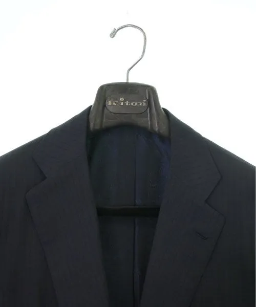 Costumes d'affaires Kiton