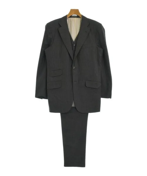Costumes d'affaires Kiton