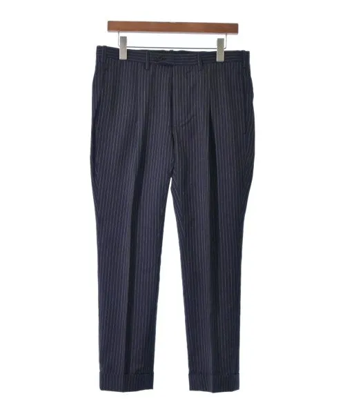 Costumes d'affaires Kiton