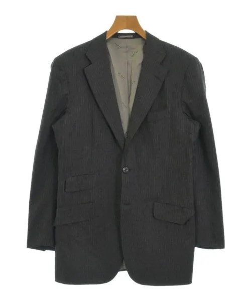 Costumes d'affaires Kiton