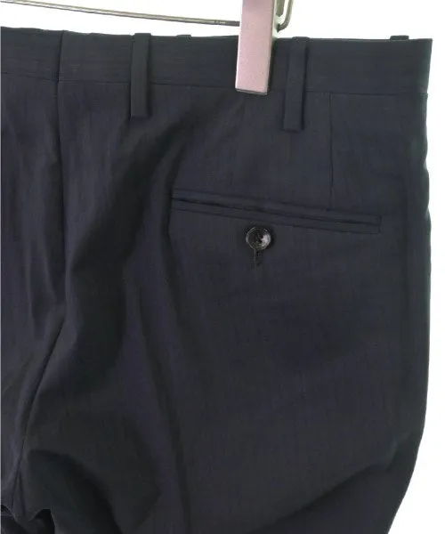 Costumes d'affaires Kiton