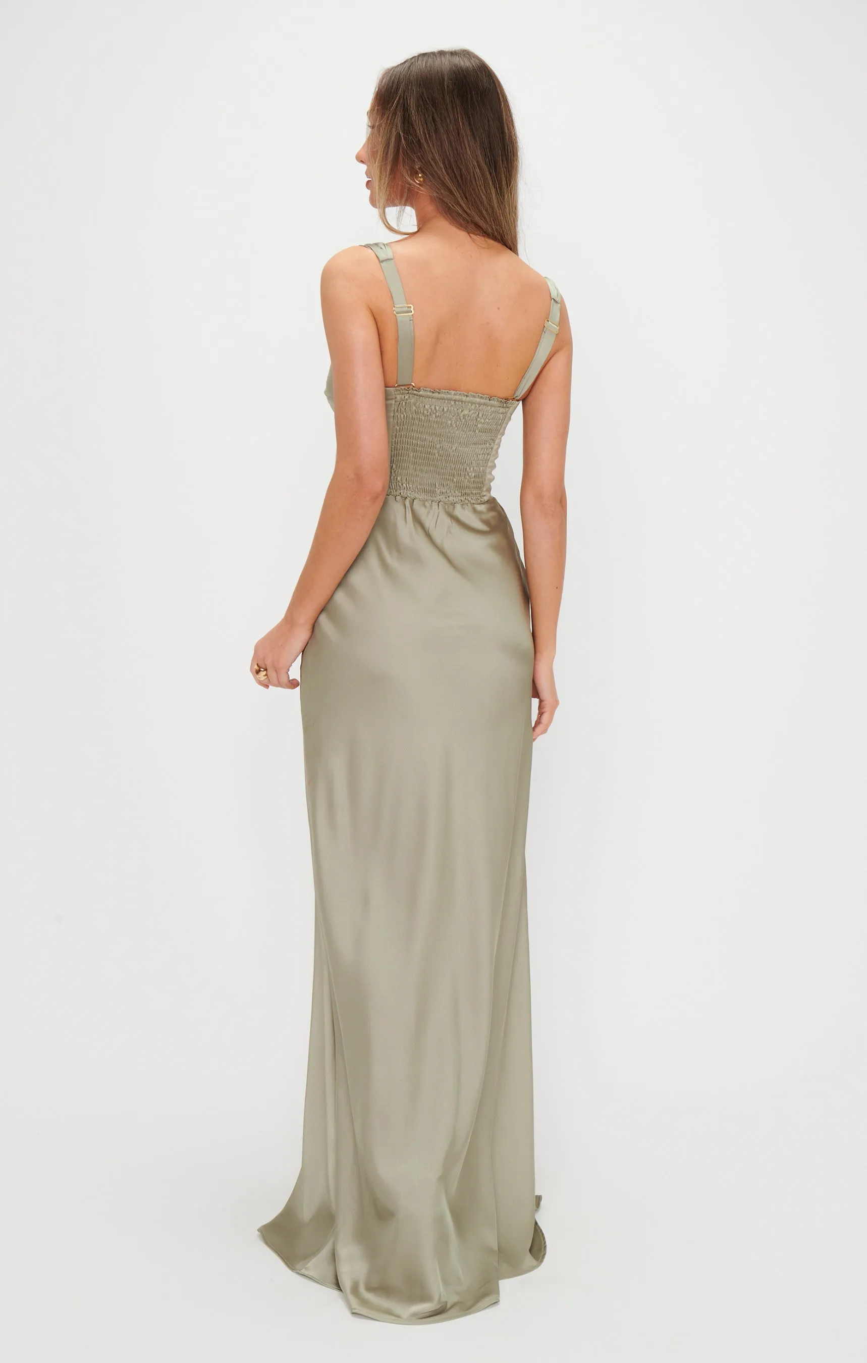 Robe longue Lana ~ Satin luxe vert mousse