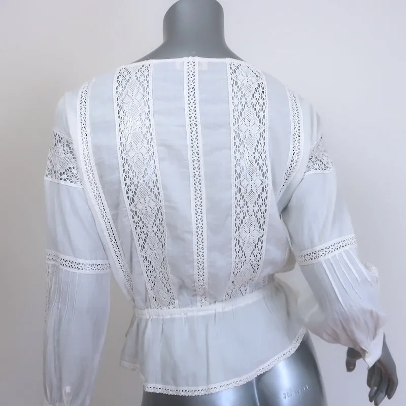 LoveShackFancy Haut à manches longues avec péplum en coton blanc garni de dentelle Taille S