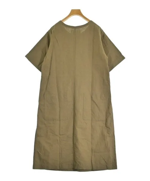 MHL. Robes