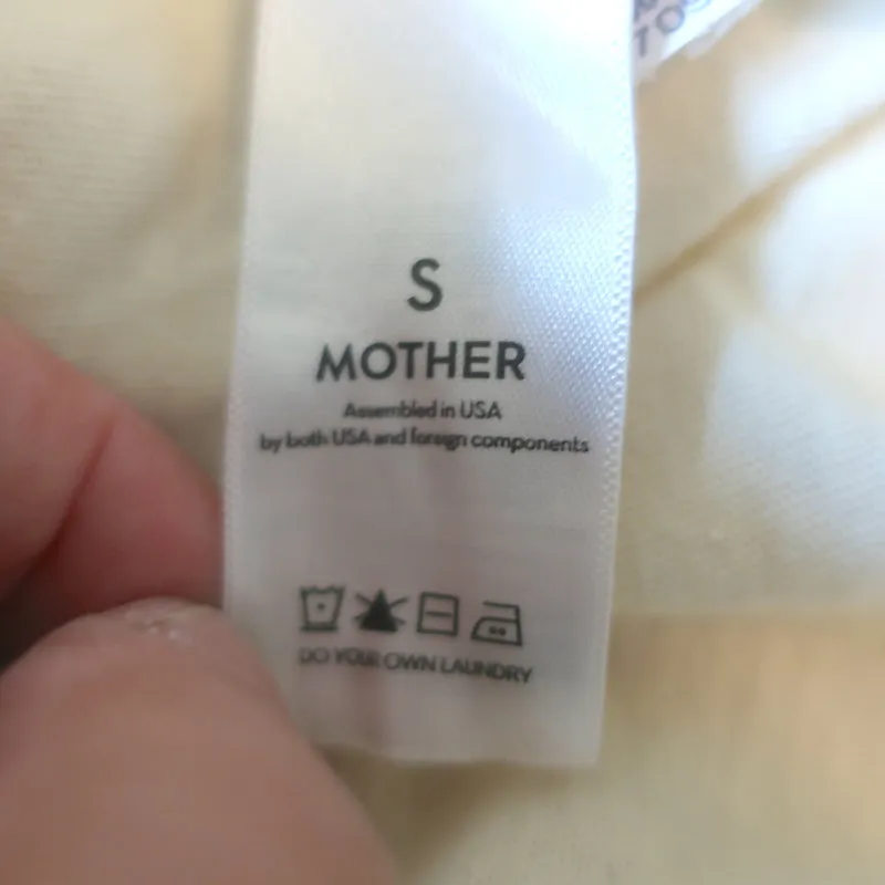MOTHER Le T-shirt Rowdy Hot Mama Écru Taille Petit Haut à Manches Courtes