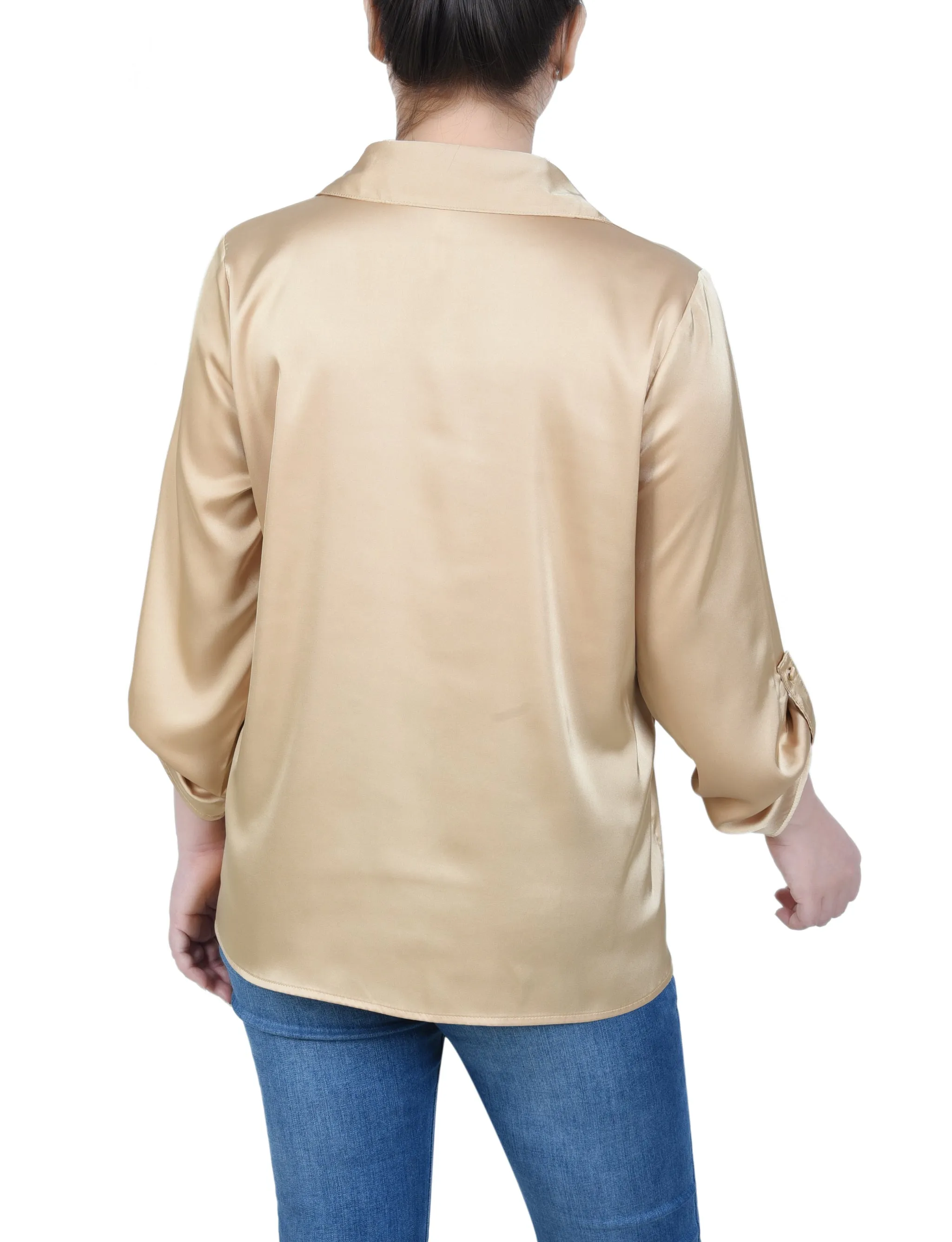 Blouse en satin à manches 3/4 avec boutons pression