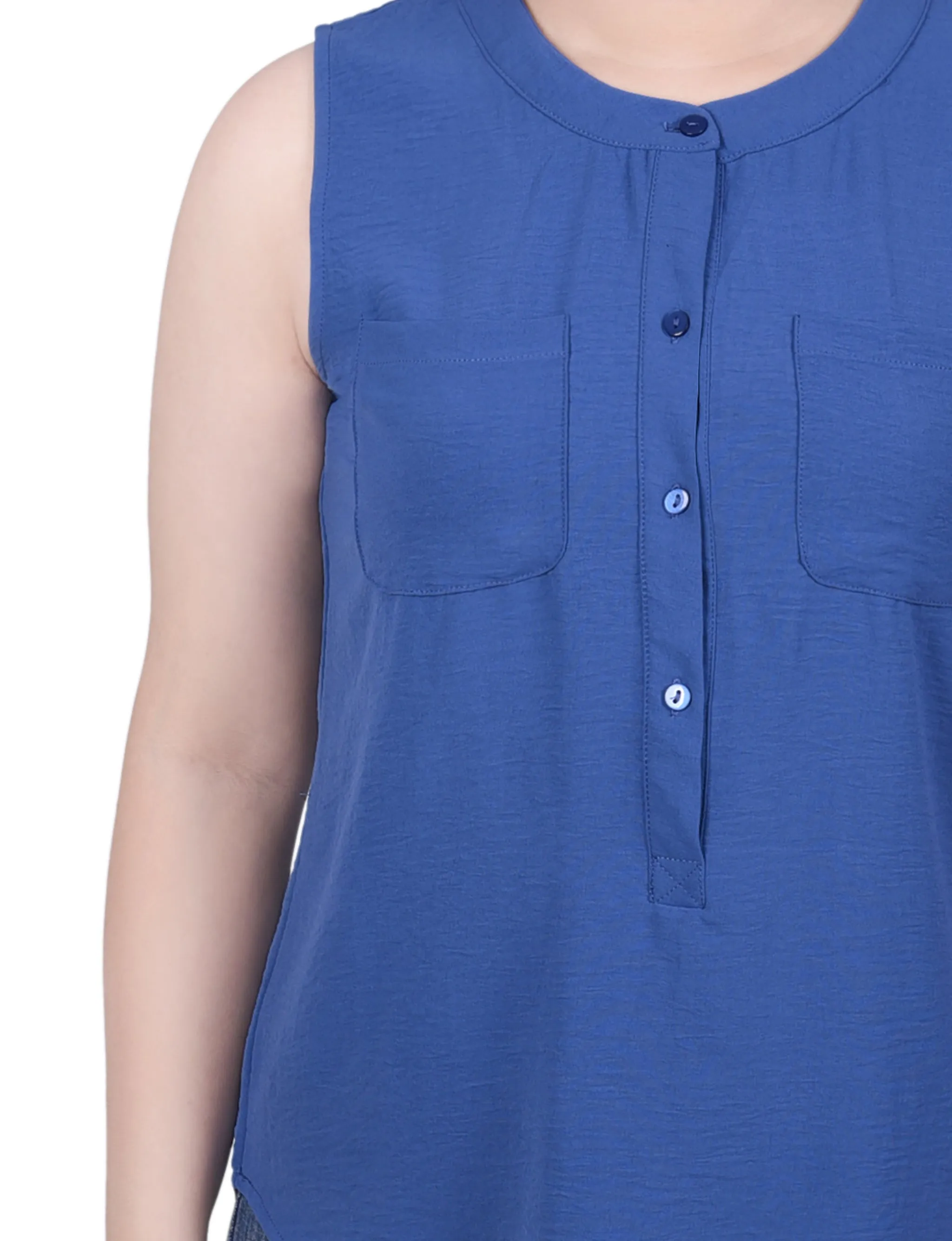 Petite Blouse sans Manches à Aération