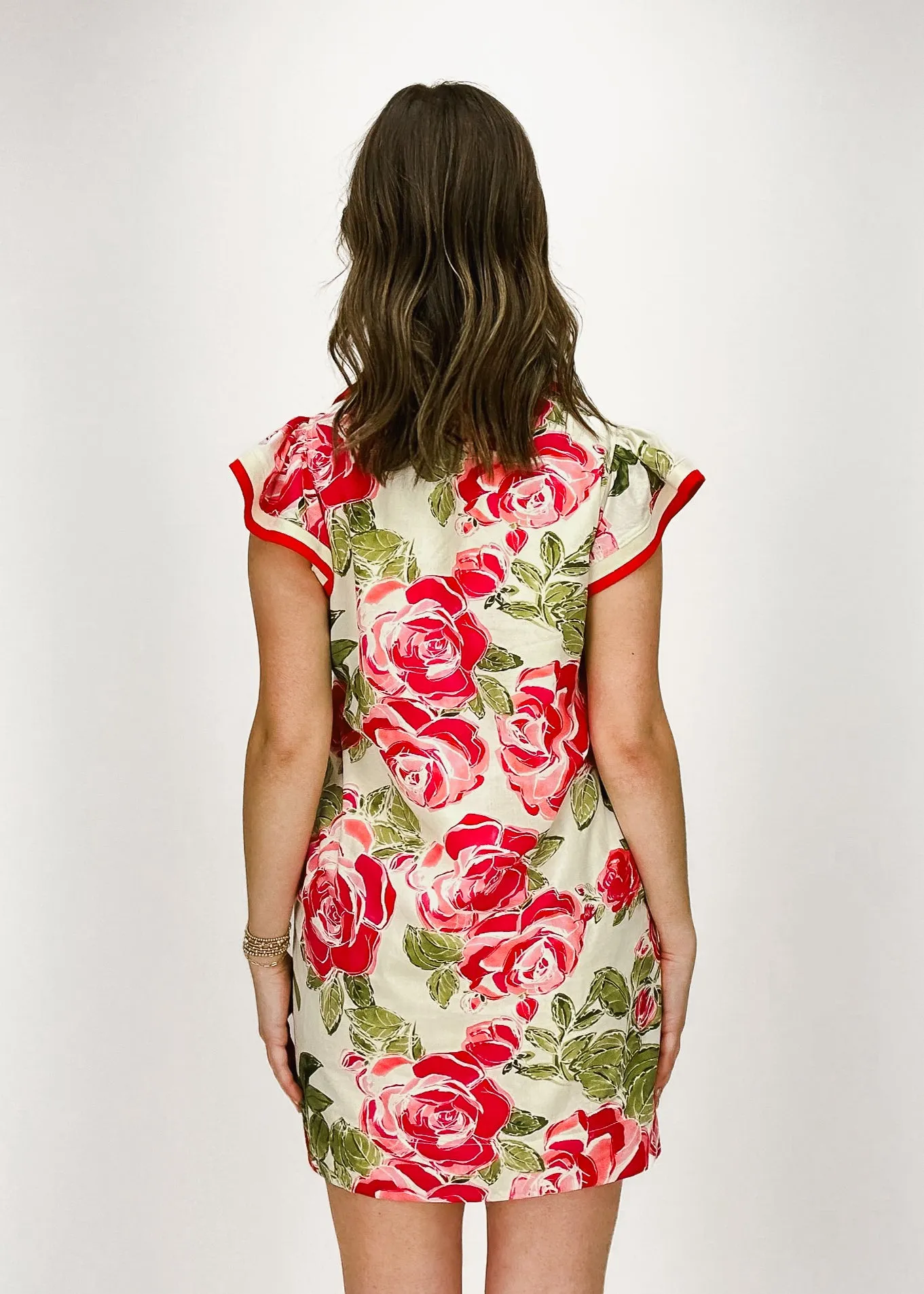 Robe à col rose