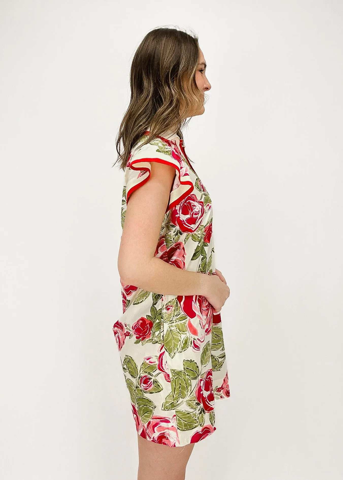 Robe à col rose