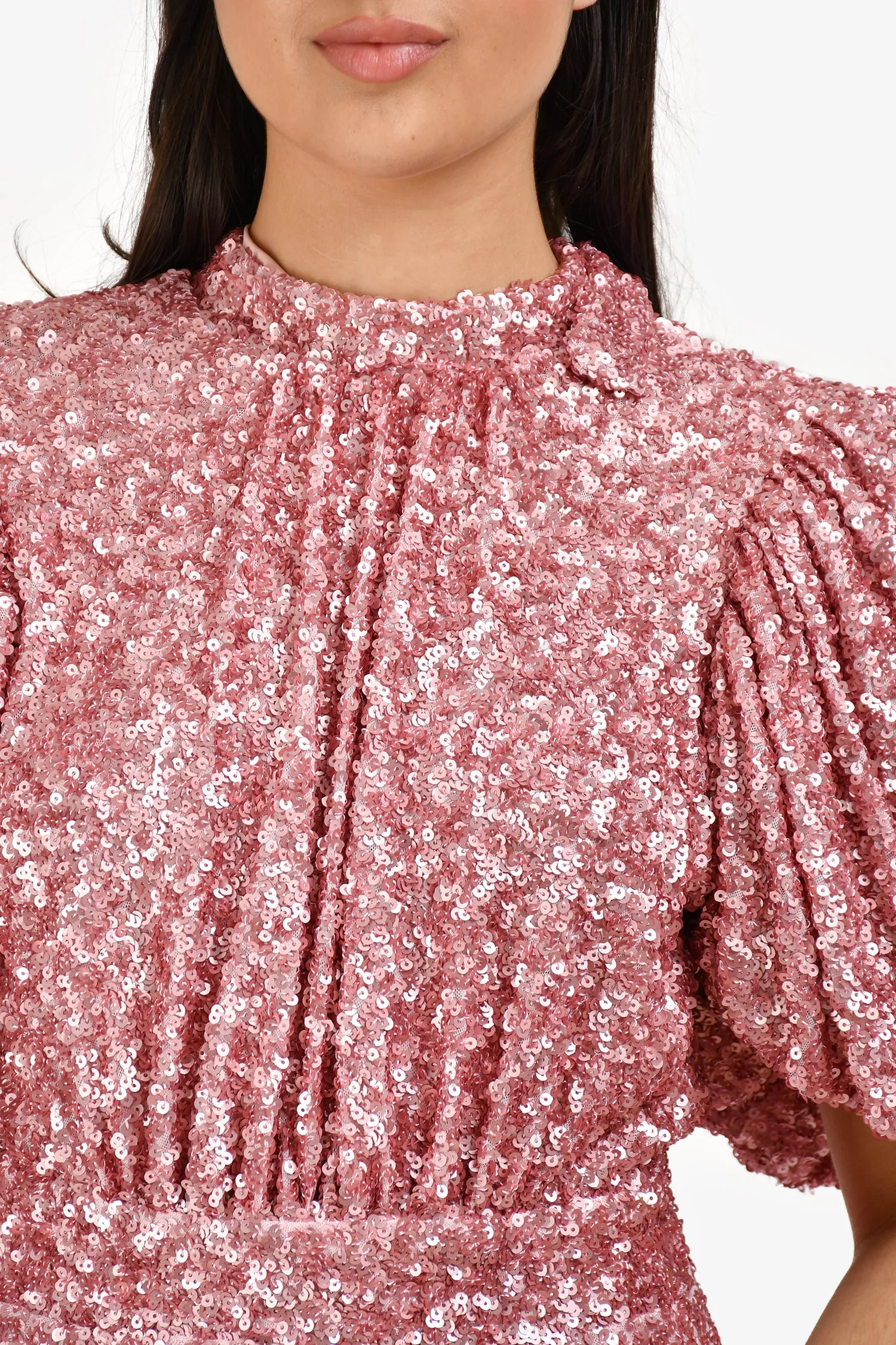 Robe longue tournoyante à manches bouffantes pailletées rose avec dos ouvert taille 6 US