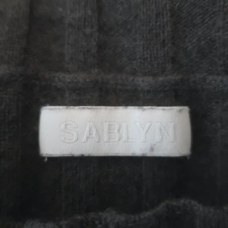 SABLYN Pull en Cachemire à Manches Courtes Ethan Top Rayé Charbon Taille Moyenne