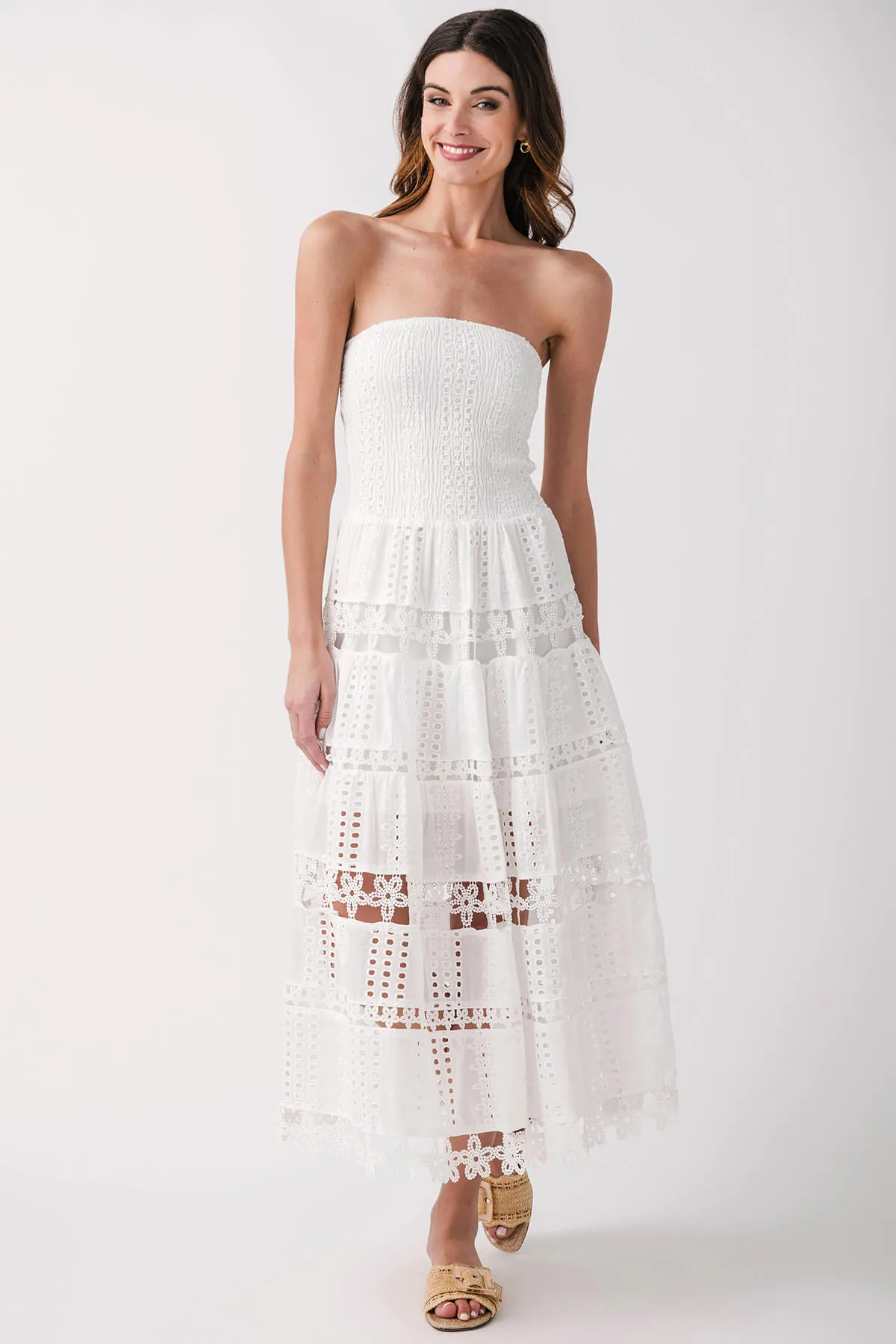 Robe tubulaire à œillets avec bretelles et œillets