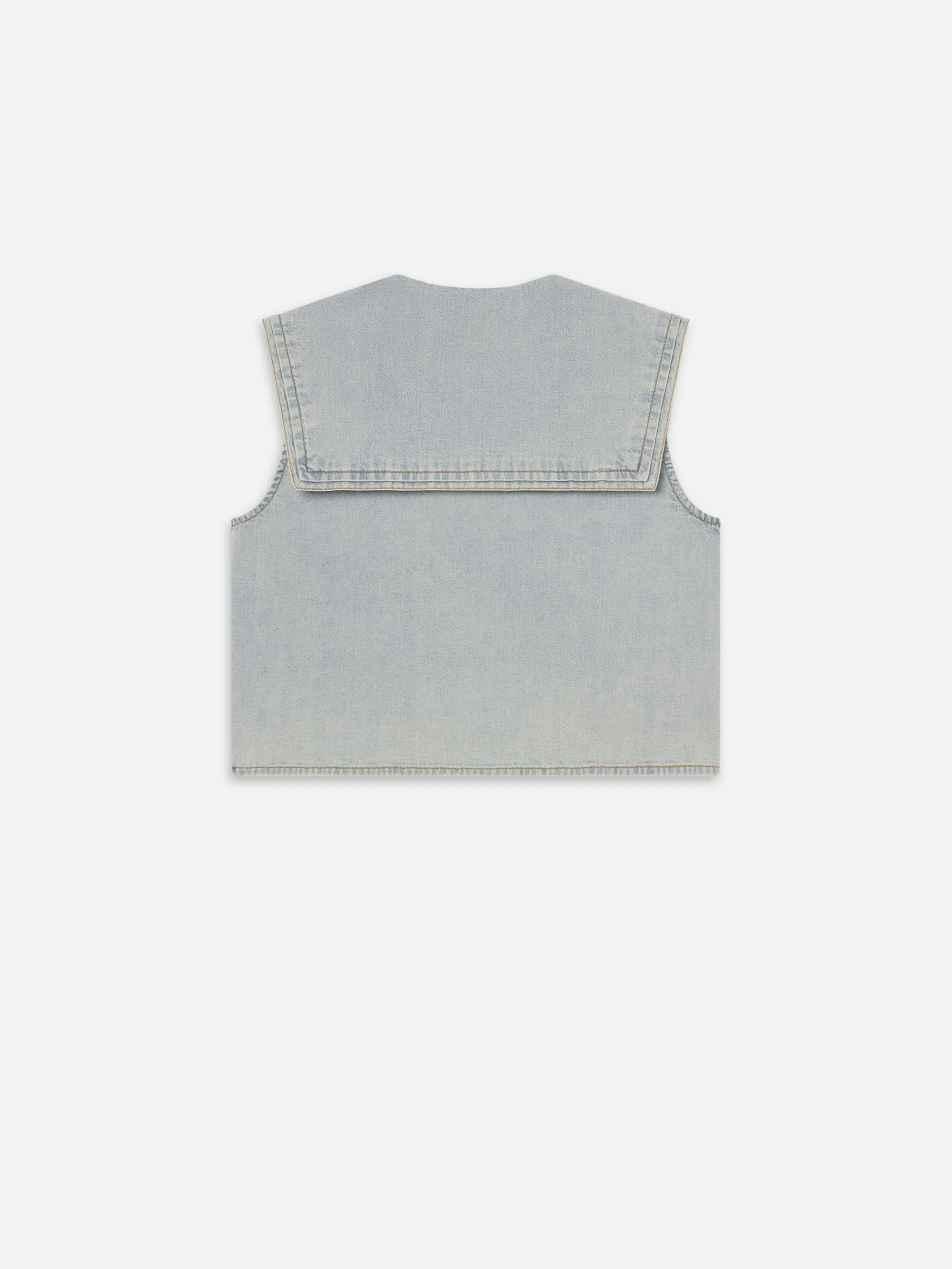 Le Yacht Top -- Attention