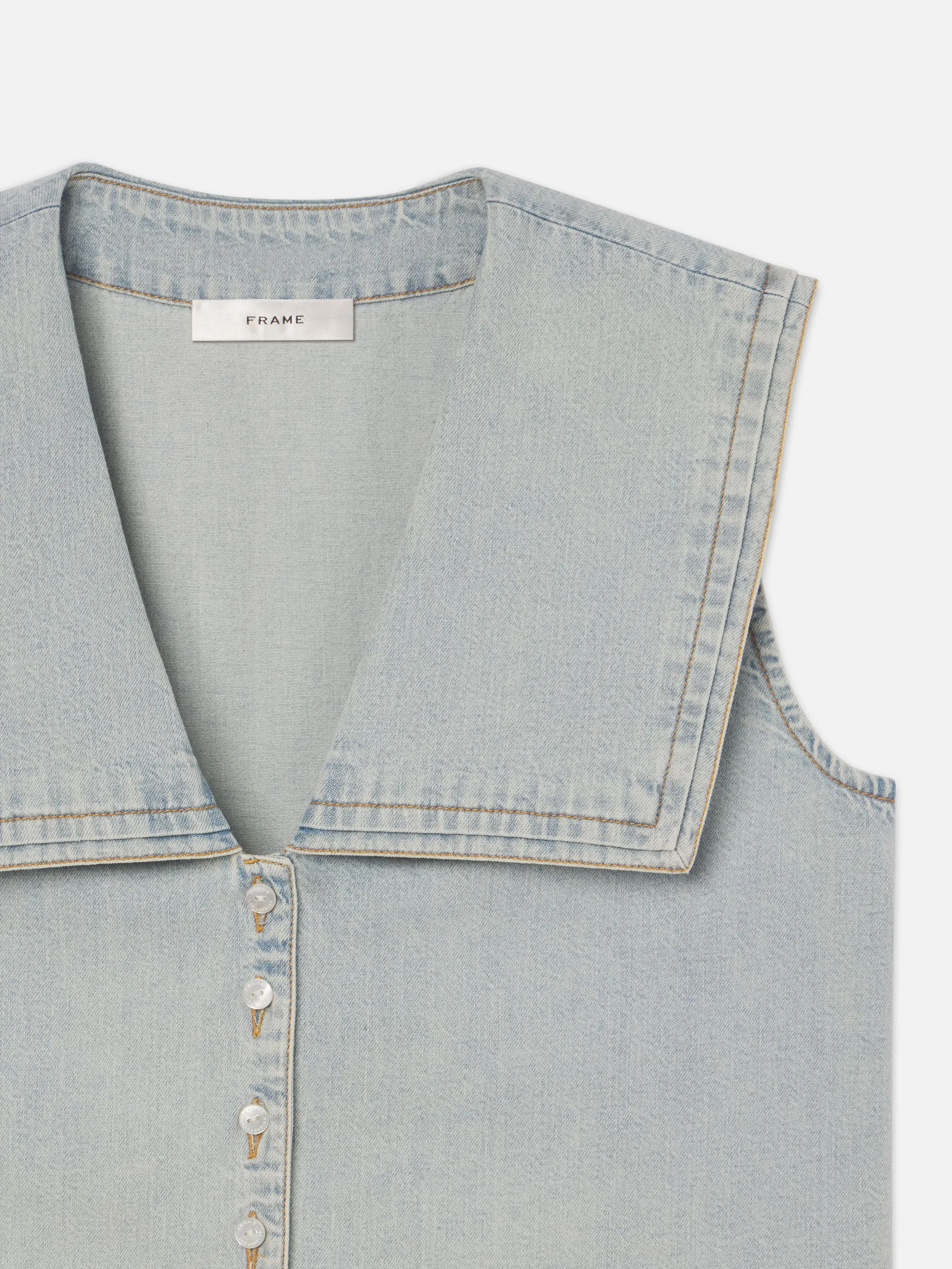 Le Yacht Top -- Attention