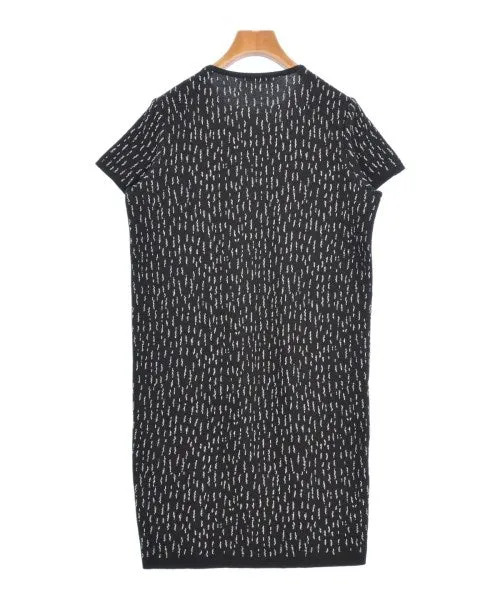 Robes de Luxe Theory