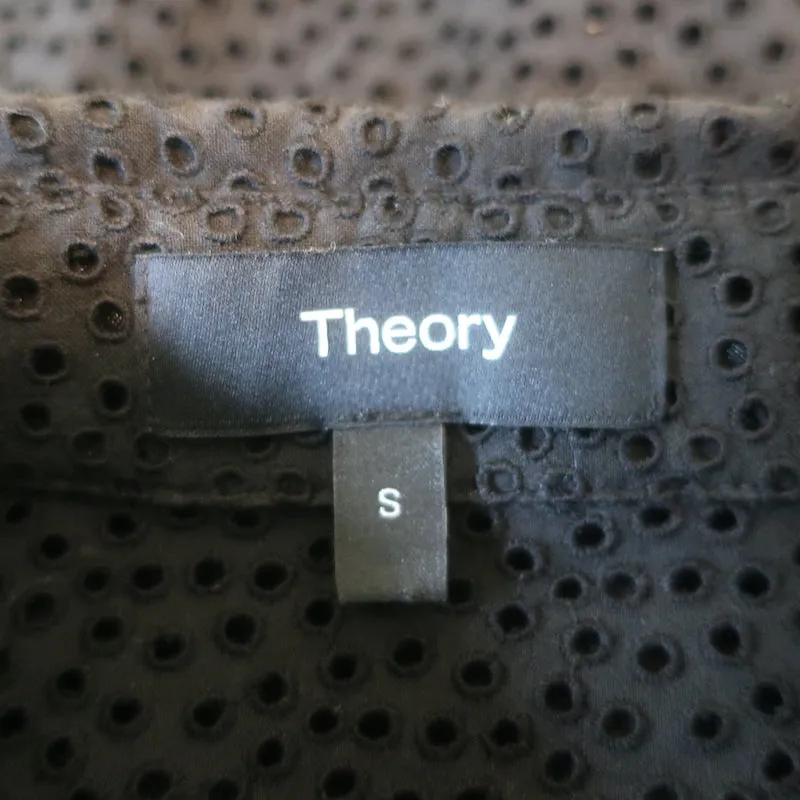 Theory Blouse Boutonnée Noire Taille Petite à Volants Brodés Œillets Nova