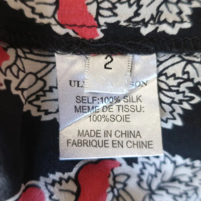 Blouse Ulla Johnson Bea Noir/Rouge Imprimé floral indien Soie Taille 2 Top à nœud