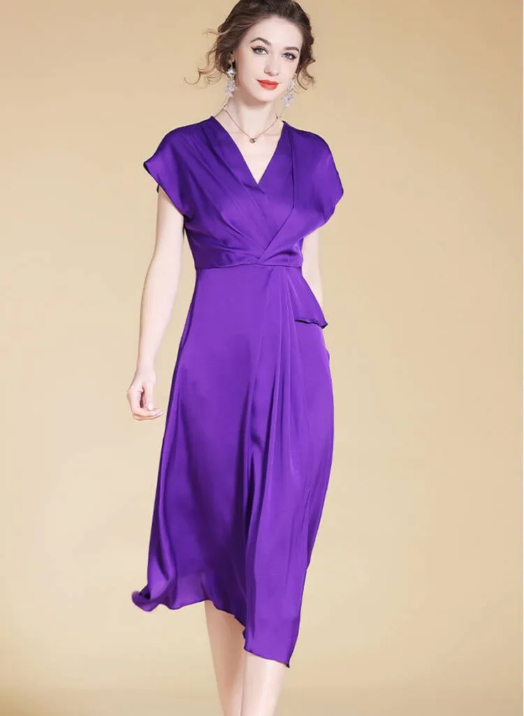 Robe midi élégante à encolure en V
