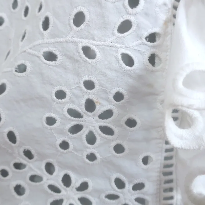 Veronica Beard Calisata Top en Coton Blanc Brodé à Œillets Frisés