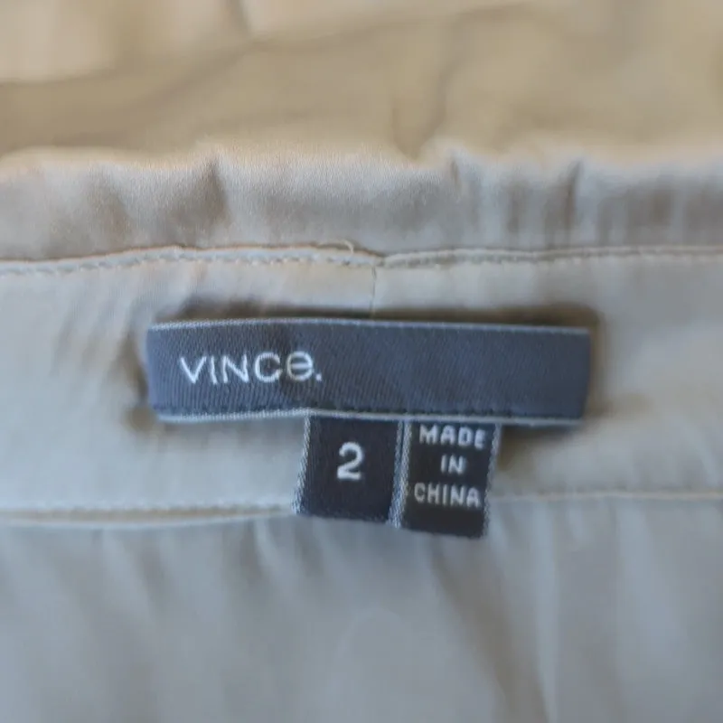 Vince Blouse à col roulé en satin doré Taille 2 à col manches 3/4