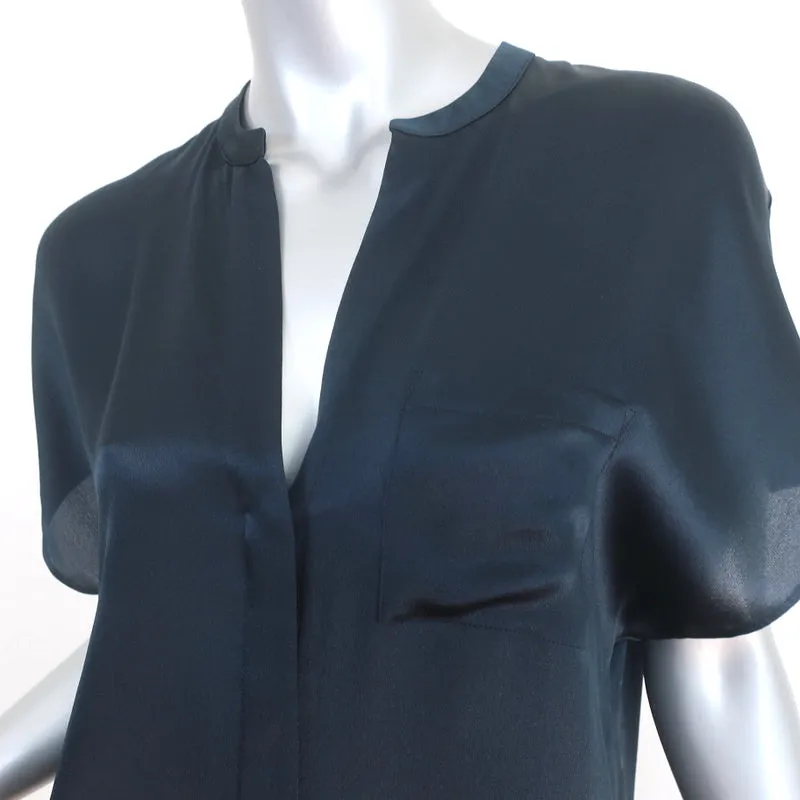 Vince Blouse Satin Popover en Soie Marine Taille Petite Manches Courtes Tunique Top NEUF