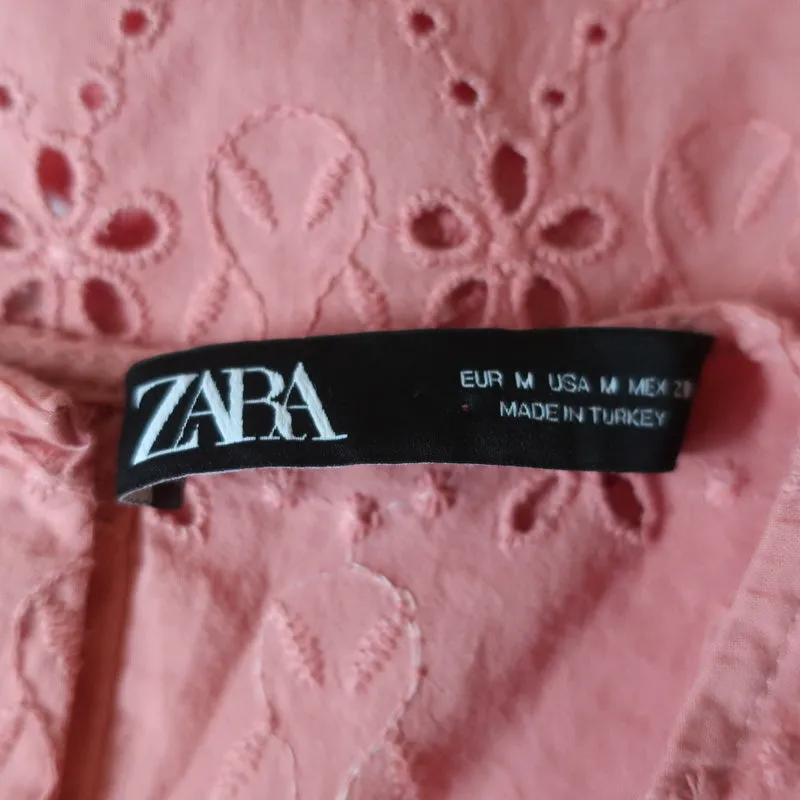 Zara Blouse sans manches en coton brodé à œillets rose taille moyenne avec dos nu